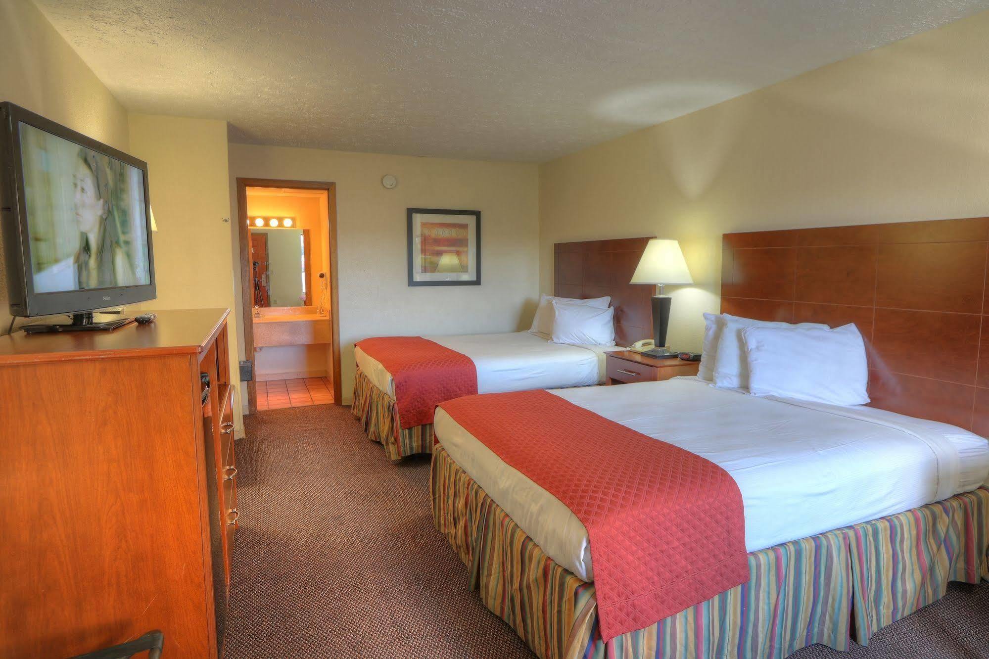 Days Inn By Wyndham Pigeon Forge South Exteriör bild